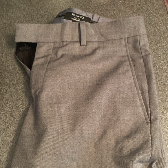RW and Co mens suit.  EUC.  Retails for over $400 - Picture 6 of 6
